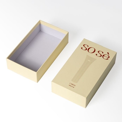 kaufen OEM ODM Papier Geschenkkarton Verpackung Spannungsbeständigkeit Mit Aufgesticktem Logo online manufacture