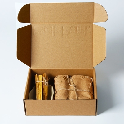 Kraft-Gewürbelte Versandboxen